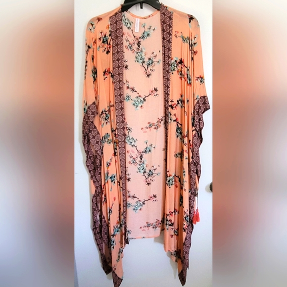 Bohemian pink floral cover up medium - Picture 1 of 8